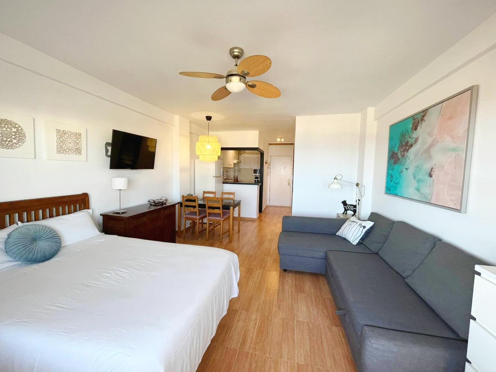 Club Bellavista - Apartamento Con Vistas Al Mar توريمولينوس المظهر الخارجي الصورة